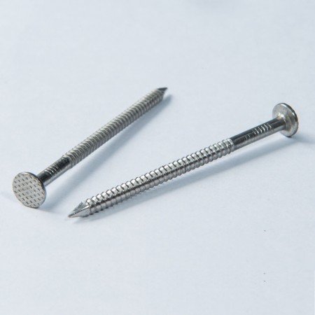 Plochá hlava - Plochá hlava, špičatý hřebík