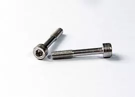 براغي غطاء المقبس DIN912