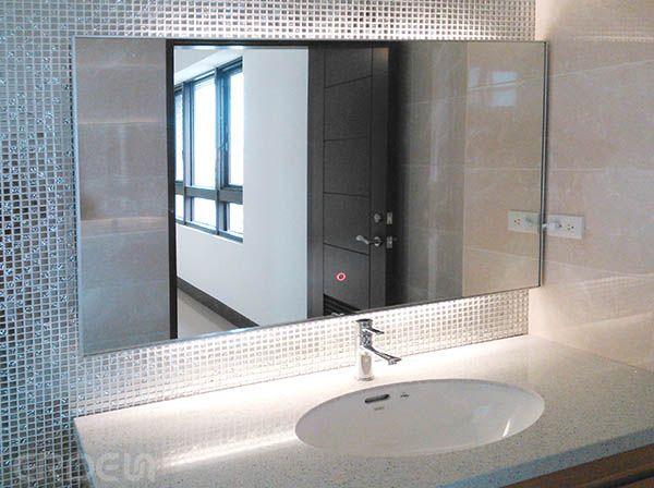 LEDスマートタッチライトミラー