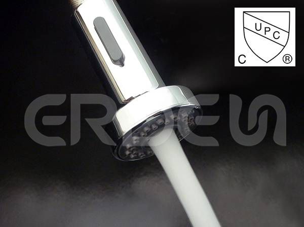 長型下拉式廚房花灑頭