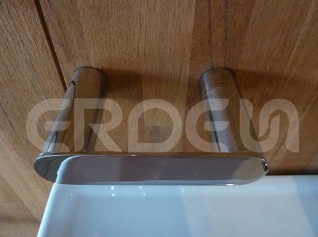 बाथरूम वॉल माउंटेड टंबलर होल्डर