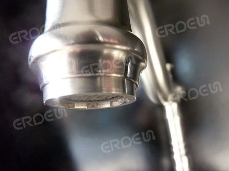 수도꼭지 주둥이