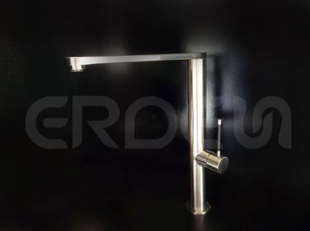 Stainless Steel L-Shaped Tabletop Fauct