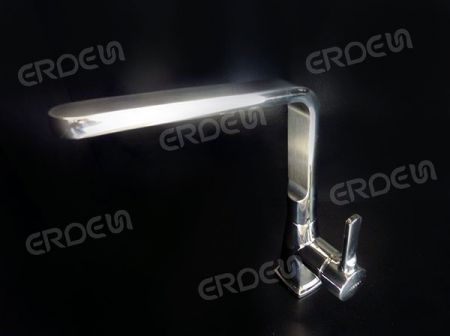 キッチンテーブルトップフォーセット