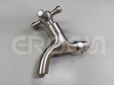 不鏽鋼刷線陽台快開古典龍頭 - 不鏽鋼刷線陽台快開古典龍頭