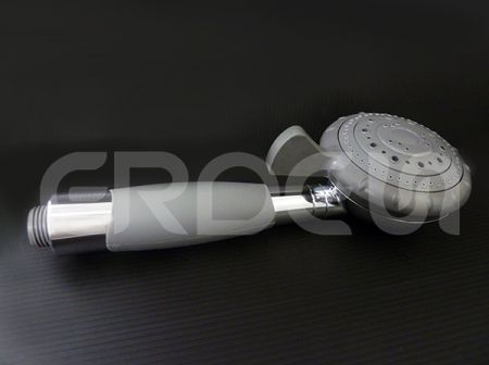 專為身心障礙者設計的花灑