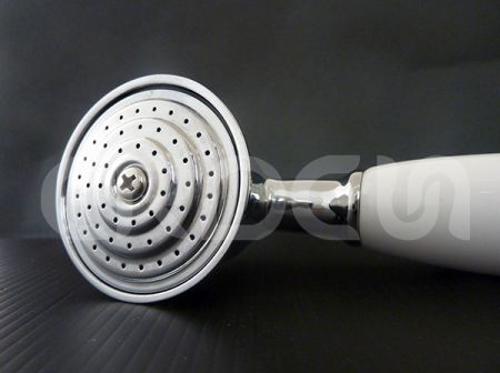 हाथ से चलाने वाला शॉवर