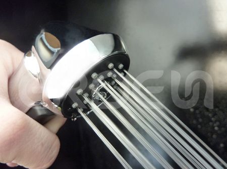 廚房檯面水槽噴槍