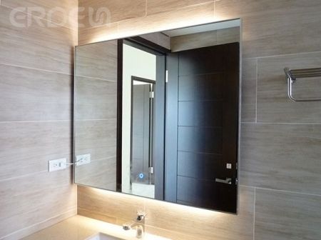 LEDライト付き鏡