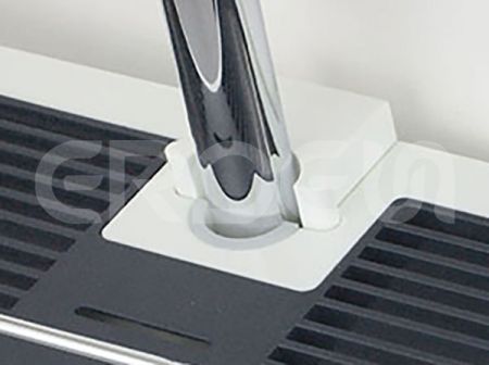 滑桿平台架通用孔徑