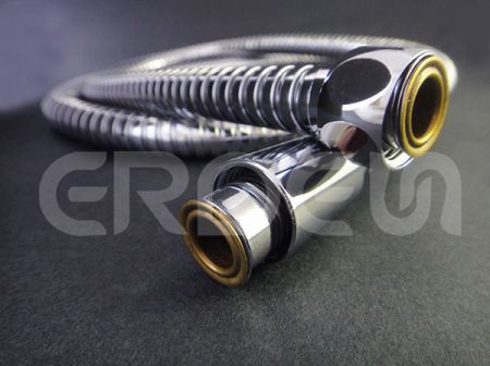 Tuyau de douche en laiton