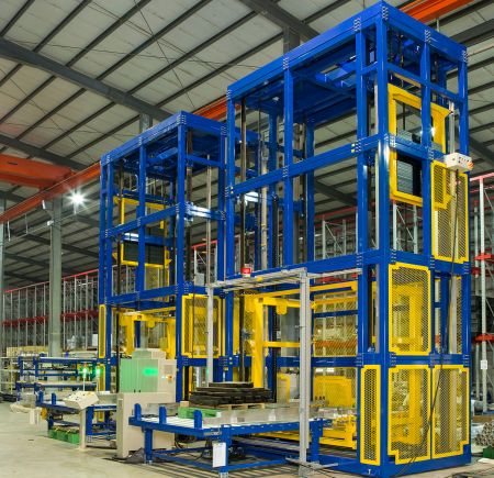 Warehouse cargo lift, Goods lift, Freight Elevator - Chain We