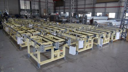 Chain Conveyor - Chain conveyor module is suitable for heavy-duty pallets material handling