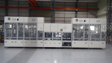 Linea di trasporto PCB per camere bianche.