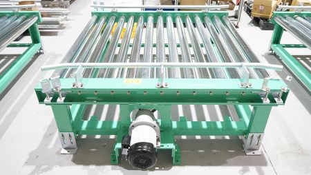 Roller conveyors are suitable for heavy-duty transportation of various types of pallets, crates, etc