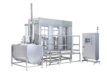 Soymelk-kokemaskin er en av maskinene i soymelkproduksjonslinjen.