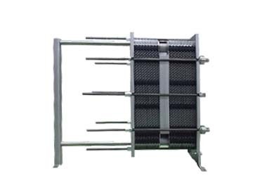 Sojamilchplattenkühler-Wärmetauscher-Ausrüstung - Die Sojamilchplattenkühler-Austauschausrüstung ist eine der Maschinen in der japanischen Seidentofu-Produktionslinie.