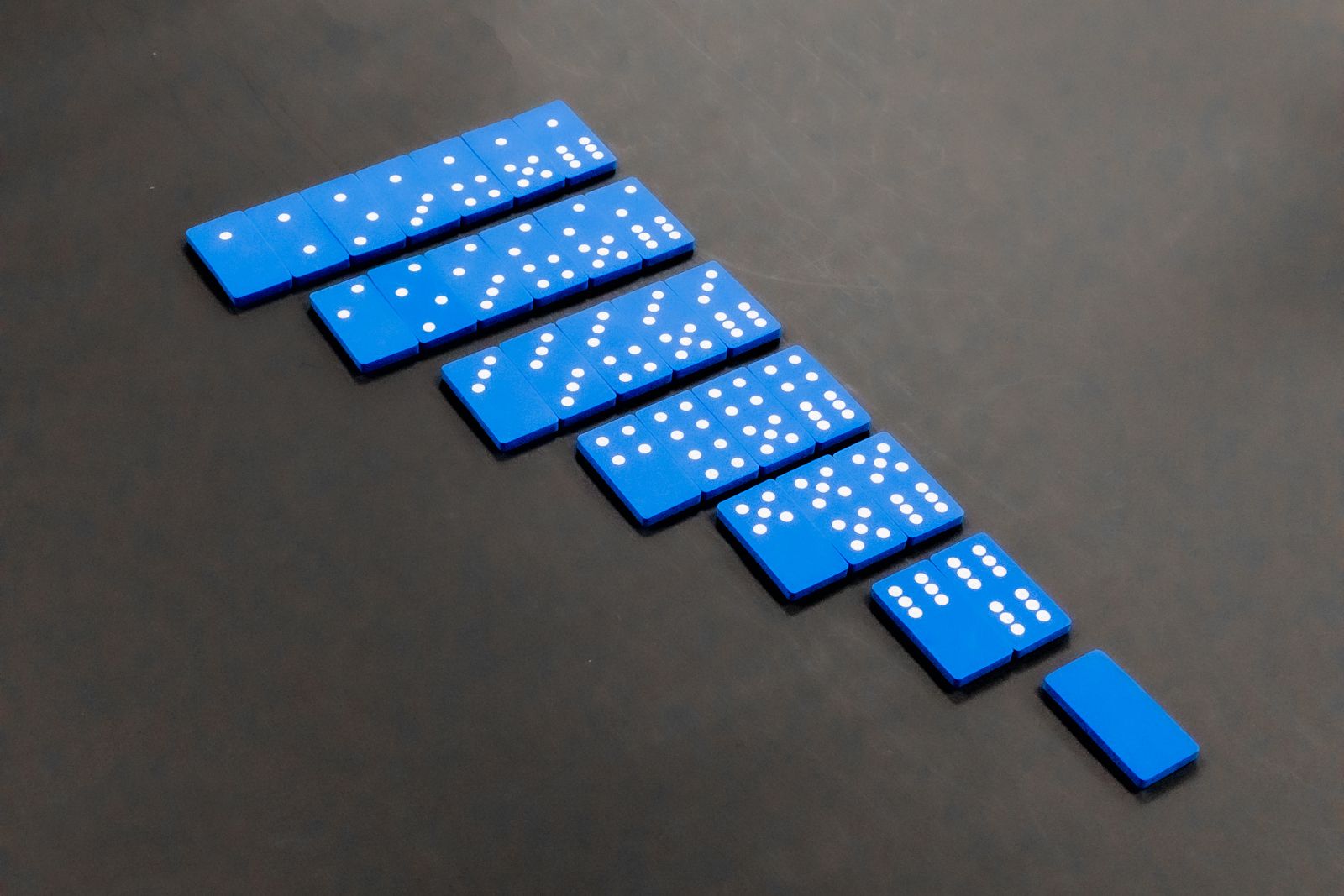 西洋骨牌(Dominoes) | 台灣高品質西洋骨牌(Dominoes)製造商 | 忠凱國際股份有限公司