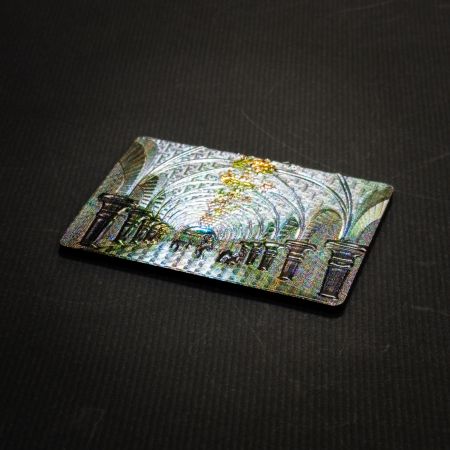 แม่เหล็กลวดลายโลหะนูน