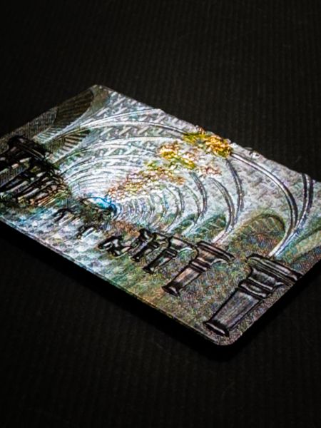 แม่เหล็กลวดลายโลหะนูน