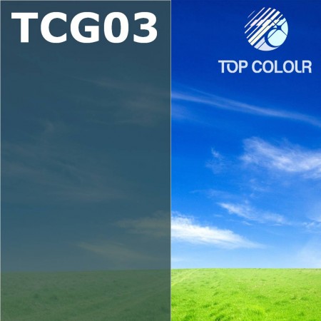 Filme de Janela Colorido em Verde Carvão Ultra Super Escuro com Topo Escuro - Filme Solar