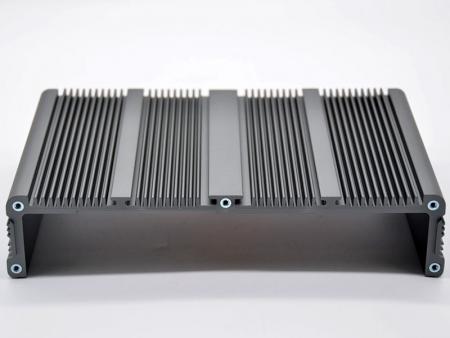 工業電腦機殼CNC製造案例 - 陽極鐵灰色工業電腦機殼