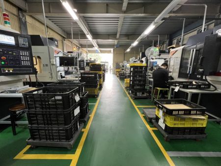 Han Chang Technology Co., Ltd.-알루미늄 CNC 가공 구역.