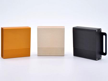 차량용 컴퓨터 케이스 - 알루미늄 차량용 PC 케이스