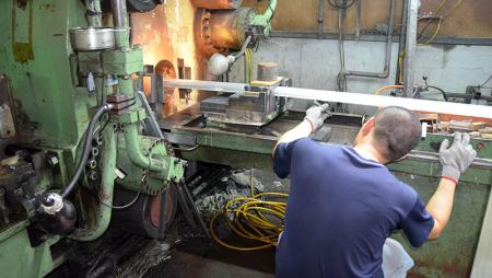 Processo di Estrusione