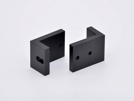 Support en aluminium fraisée CNC