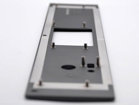 Frontplatte mit Clinching + Lasergravur