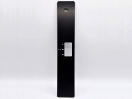 Schwarzes Frontpanel