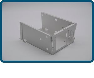 Travail de la tôle métallique