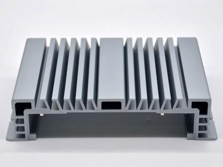 Chasis embebido anodizado azul