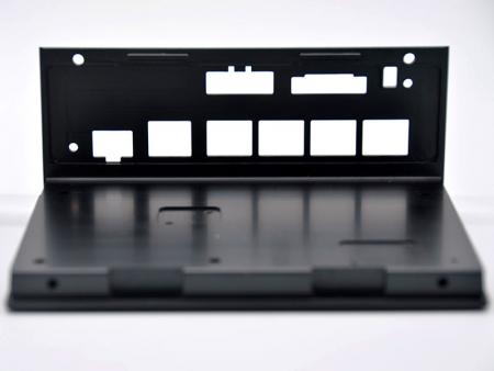 Anpassung des montierten Gehäuses (CNC-Bearbeitung)