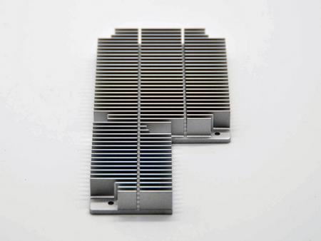 Dissipateurs thermiques délaissés en argent