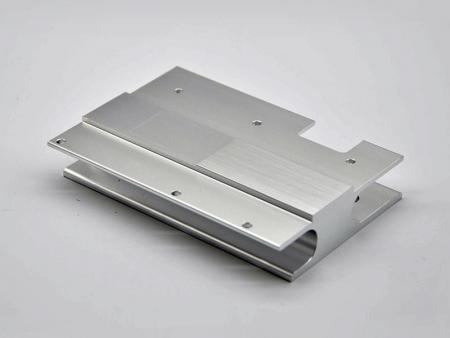 Disipador de calor en forma de H