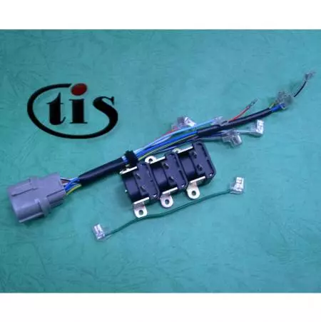 سلك الحزمة لموزع الإشعال D4T92-04K79P - سلك الحزمة لموزع هوندا أكورد EX D4T92-04K79P