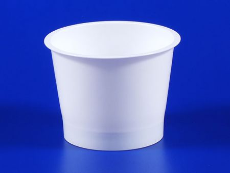 दही कप सफेद