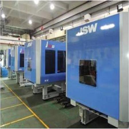 宏塑引進日本先進設備JSW高速射出機可應用於光學零配件。