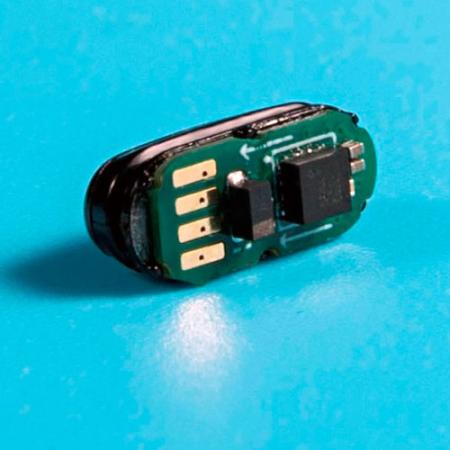 Aplicación de tecnología SMT en componentes electrónicos