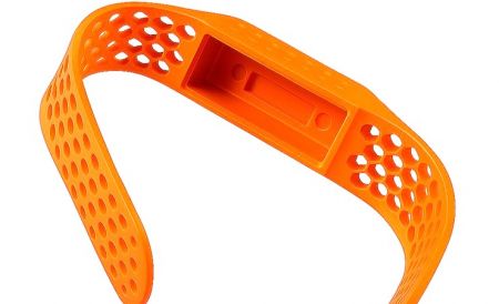 End-to-End Manufacturing Solutions for Wearable Electronic Bands - 宏塑技術應用於穿載裝置