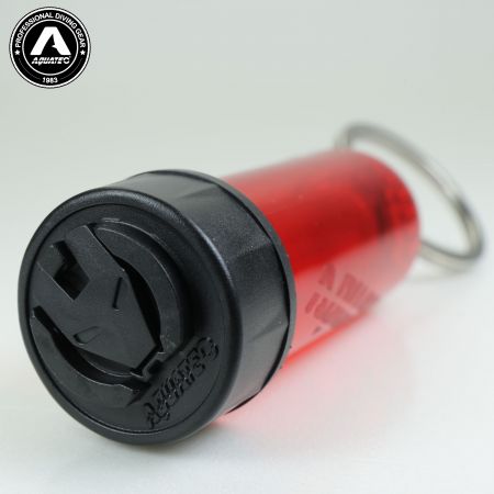 Scuba Choice Tauch-Mini-Tank-Schlüsselanhänger mit Ein- und Ausblenden in Regenbogenfarben