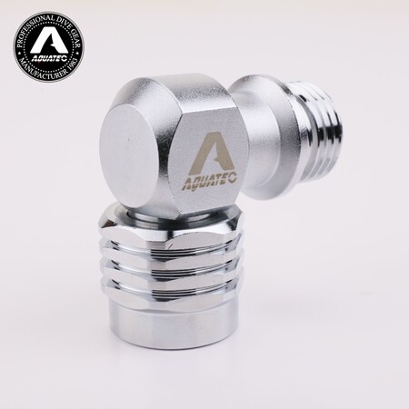 AQUATEC SW-04 90 fokos második lépcsős forgatható csatlakozójának elölnézete, 2