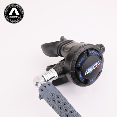 AQUATEC SW-04 90 fokos második lépcsős forgócsatlakozó anyagtextúrájának nézete 23