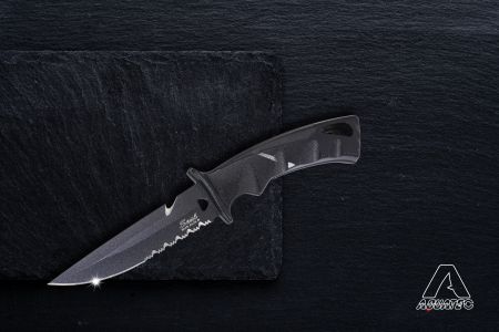 KN-240 Survival Knife