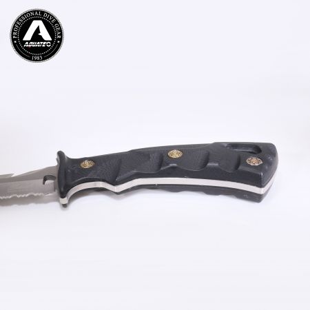 سكين من الصلب عالي الكربون KN-240