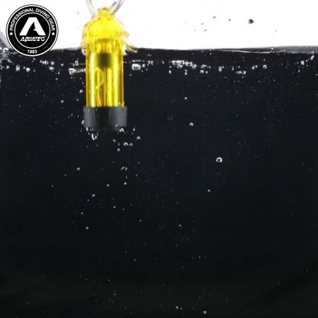 Scuba Duiken Mini Tank Sleutelhanger met LED-licht