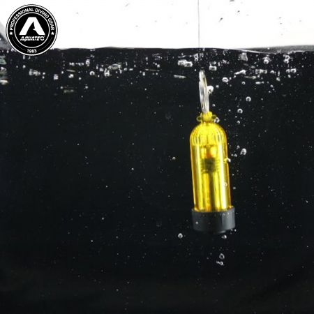 Gantungan Kunci Mini Tank Selam Scuba dengan Lampu LED