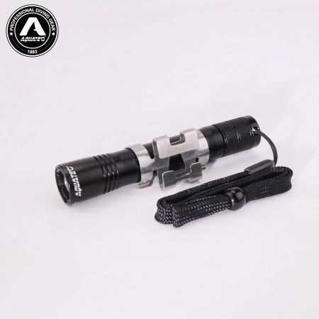 Czerwona mini lampa nurkowa Aquatec